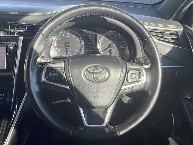 トヨタ ハリアー エレガンス 愛知県 2015(平27)年 17万km ブラック ワンオーナー/純正SDナビ/【フルセグ・DVD再生可・CD・Bluetooth】/バックカメラ/サンルーフ/ビルトインETC/前後ドライブレコーダー/運転席パワーシート/クルーズコントロール/横滑り防止機能/ステアリングスイッチ/電動格納ミラー/ウィンカーミラー/プッシュスタート/スマートキー/スペアキーあり/フォグランプ/新車保証書/取扱説明書