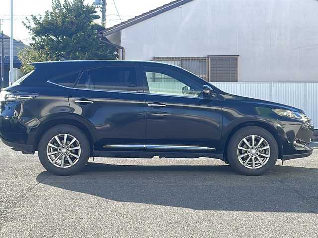 トヨタ ハリアー エレガンス 愛知県 2015(平27)年 17万km ブラック ワンオーナー/純正SDナビ/【フルセグ・DVD再生可・CD・Bluetooth】/バックカメラ/サンルーフ/ビルトインETC/前後ドライブレコーダー/運転席パワーシート/クルーズコントロール/横滑り防止機能/ステアリングスイッチ/電動格納ミラー/ウィンカーミラー/プッシュスタート/スマートキー/スペアキーあり/フォグランプ/新車保証書/取扱説明書