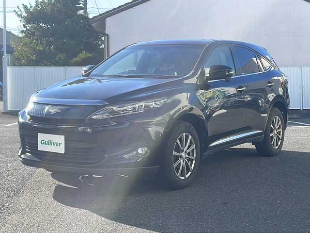 トヨタ ハリアー エレガンス 愛知県 2015(平27)年 17万km ブラック ワンオーナー/純正SDナビ/【フルセグ・DVD再生可・CD・Bluetooth】/バックカメラ/サンルーフ/ビルトインETC/前後ドライブレコーダー/運転席パワーシート/クルーズコントロール/横滑り防止機能/ステアリングスイッチ/電動格納ミラー/ウィンカーミラー/プッシュスタート/スマートキー/スペアキーあり/フォグランプ/新車保証書/取扱説明書