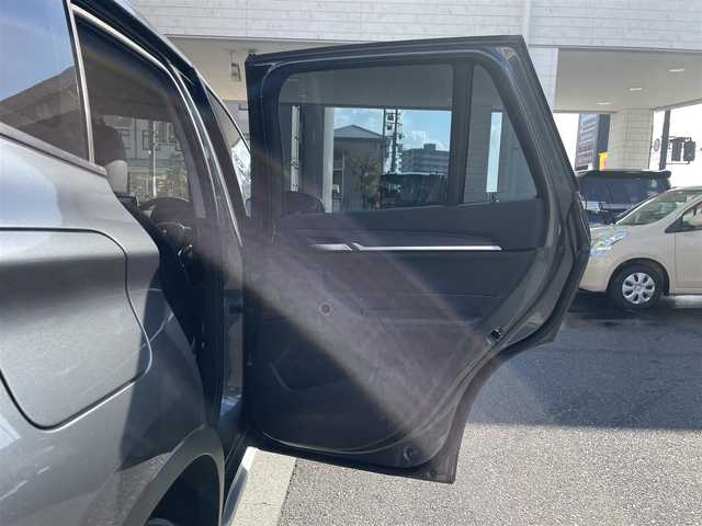 ＢＭＷ Ｘ１ xDrive 18d xライン 岡山県 2019(令1)年 5.7万km ミネラルグレー 登録時走行距離56595キロ/純正10.25インチナビ/AM/FM/Bluetooth/TV/インテリジェントセーフテイ/・アクティブクルーズコントロール/・衝突回避ブレーキ/・前車接近警告機能/コーナーセンサー/バックカメラ/電動リアゲート/シートヒーター/パワーシート/純正１９インチAW/LEDヘッドライト/プッシュスタート/スマートキー/ETC