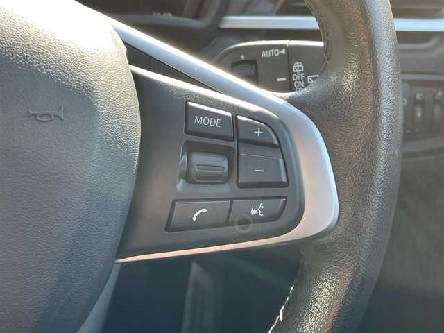 ＢＭＷ Ｘ１ xDrive 18d xライン 岡山県 2019(令1)年 5.7万km ミネラルグレー 登録時走行距離56595キロ/純正10.25インチナビ/AM/FM/Bluetooth/TV/インテリジェントセーフテイ/・アクティブクルーズコントロール/・衝突回避ブレーキ/・前車接近警告機能/コーナーセンサー/バックカメラ/電動リアゲート/シートヒーター/パワーシート/純正１９インチAW/LEDヘッドライト/プッシュスタート/スマートキー/ETC