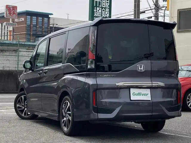 ホンダ ステップワゴン スパーダ クルスピセンシング 兵庫県 2021(令3)年 2.2万km モダンスティールM 純正メモリーナビ/Bluetooth/バックカメラ/フルセグ/ＤＶＤ再生可能/純正フロアマット/純正アルミホイール/ワンオーナー/保証書/取扱説明書/ＥＴＣ2.0/ドライブレコーダー/スマートキー/両側パワースライドドア/シートヒーター/クルーズコントロール（追尾あり）/ステアリングスイッチ/ドアバイザー/ワクワクゲート/電動格納ミラー