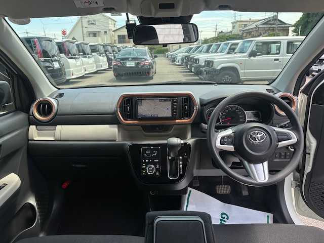トヨタ パッソ モーダ 大阪府 2019(令1)年 2.3万km パールホワイトⅢ 純正ナビ　/地デジ　/Ｂｌｕｅｔｏｏｔｈ　/バックカメラ　/純正ドライブレコーダー　/ＬＥＤヘッドライト　/オートハイビーム　/衝突軽減ブレーキ　/パーキングセンサー　/フロアーマット　/サイドバイザー　/スマートキー