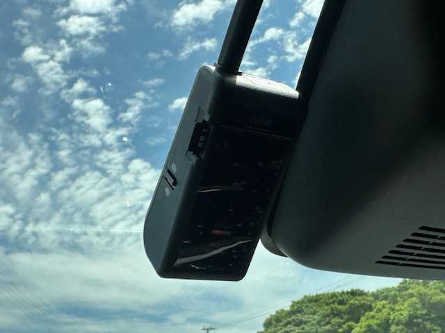 トヨタ パッソ モーダ 大阪府 2019(令1)年 2.3万km パールホワイトⅢ 純正ナビ　/地デジ　/Ｂｌｕｅｔｏｏｔｈ　/バックカメラ　/純正ドライブレコーダー　/ＬＥＤヘッドライト　/オートハイビーム　/衝突軽減ブレーキ　/パーキングセンサー　/フロアーマット　/サイドバイザー　/スマートキー