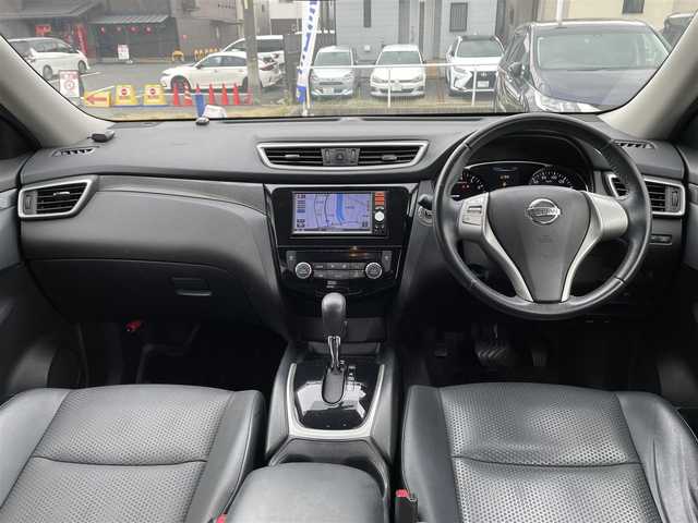 日産 エクストレイル 20X 愛知県 2014(平26)年 6.2万km ダイヤモンドブラック (株)IDOMが運営する【じしゃロン名古屋鳴海店】の自社ローン専用車両になりますこちらは現金またはオートローンご利用時の価格です。自社ローンご希望の方は別途その旨お申付け下さい/ワンオーナー/純正メモリナビ（MM113D-W)/・CD/DVD/Bluetooth/・フルセグテレビ/バックカメラ/ETC/盗難防止装置/シートヒーター（D席+N席）/オートライト/オートエアコン/LEDヘッドライト/純正17インチアルミホイル/革巻きステアリング/ステアリングスイッチ/純正フロアマット/保証書/取扱説明書