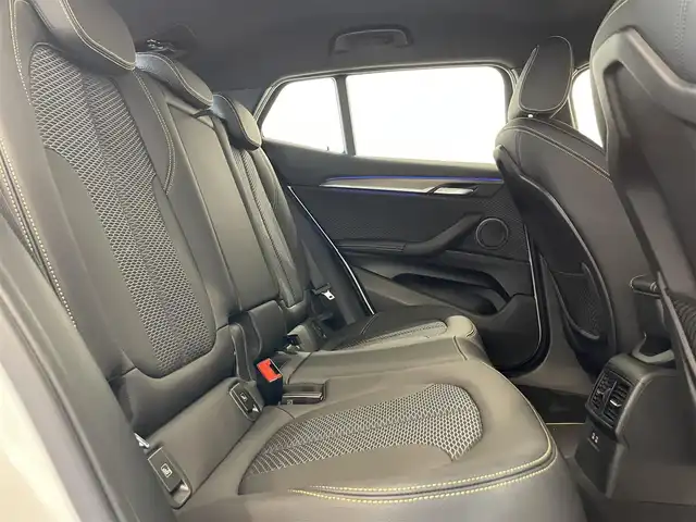 ＢＭＷ Ｘ２ sDrive18i MスポーツX 熊本県 2022(令4)年 2.4万km アルピンホワイトⅢ 純正HDDナビ（Bluetooth、AUX）/バックカメラ/コーナーセンサー/ハーフレザーシート/純正19インチアルミホイール/LEDヘッドライト/インテリジェントセーフティ/ミラー一体型ETC/ドライブレコーダー