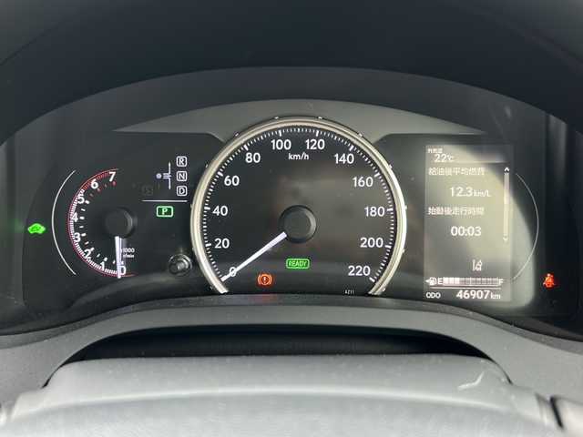 レクサス ＣＴ 200h バージョンC 岐阜県 2018(平30)年 4.7万km ディープブルーマイカ 純正ディスプレイオーディオ　/前後ドライブレコーダー　/ＥＴＣ２．０　/バックカメラ　/盗難防止装置　/レーンキープアシスト　/ＬＥＤヘッドライト　/オートライト　/プッシュスタート　/スマートキー　/純正１７インチＡＷ/純正フロアマット/革巻きステアリング/ステアリングヒーター/ハーフレザーシート/シートヒーター