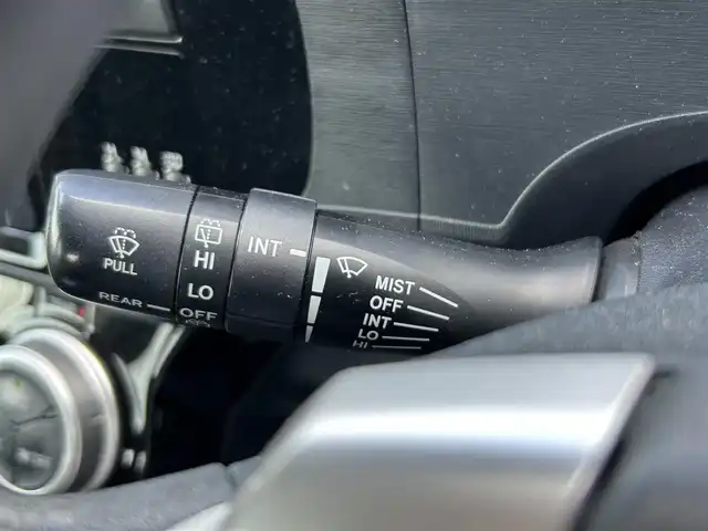 トヨタ アクア S 奈良県 2015(平27)年 5.8万km ダークバイオレットマイカメタリック 純正ナビ（NSZT-W62G）/（ＴＶ／ＢＴ／ＣＤ／ＤＶＤ）/バックカメラ/前席シートヒーター/横滑り防止/前後ドライブレコーダー（ZDR016）/電動格納ミラー/オートライト/ＥＴＣ/ステアリングスイッチ/純正ホイールキャップ/保証書/取り扱い説明書/スペアキーX1