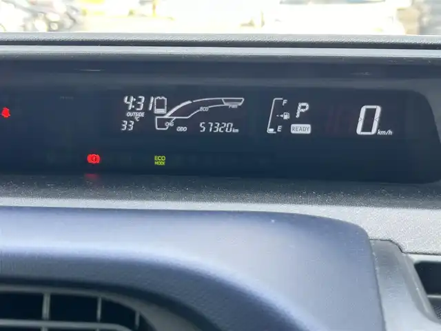 トヨタ アクア S 奈良県 2015(平27)年 5.8万km ダークバイオレットマイカメタリック 純正ナビ（NSZT-W62G）/（ＴＶ／ＢＴ／ＣＤ／ＤＶＤ）/バックカメラ/前席シートヒーター/横滑り防止/前後ドライブレコーダー（ZDR016）/電動格納ミラー/オートライト/ＥＴＣ/ステアリングスイッチ/純正ホイールキャップ/保証書/取り扱い説明書/スペアキーX1
