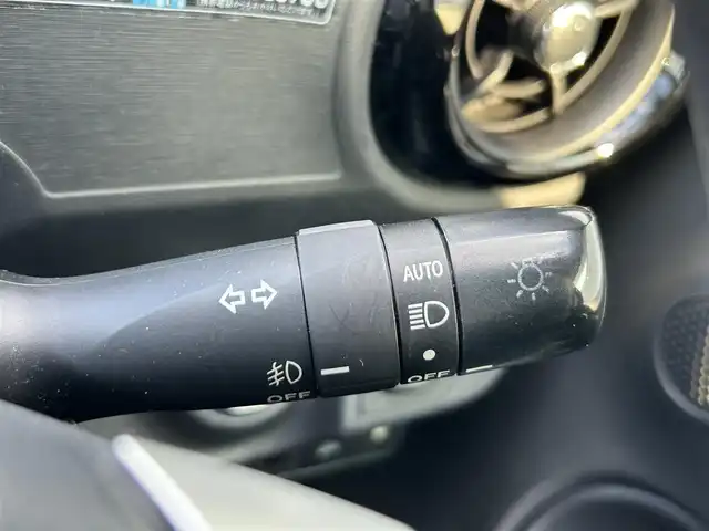 トヨタ アクア S 奈良県 2015(平27)年 5.8万km ダークバイオレットマイカメタリック 純正ナビ（NSZT-W62G）/（ＴＶ／ＢＴ／ＣＤ／ＤＶＤ）/バックカメラ/前席シートヒーター/横滑り防止/前後ドライブレコーダー（ZDR016）/電動格納ミラー/オートライト/ＥＴＣ/ステアリングスイッチ/純正ホイールキャップ/保証書/取り扱い説明書/スペアキーX1