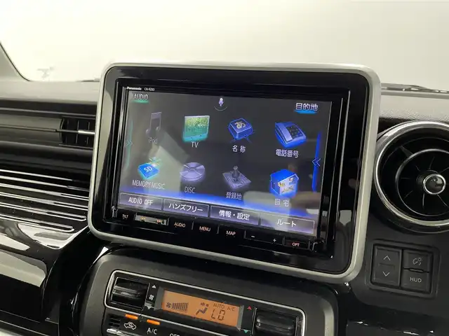 スズキ スペーシア カスタム HYBRID XS ターボ 福井県 2018(平30)年 4.6万km フェニックスレッドパール/ブルーイッシュブラックパール 純正ディラーオプションナビ【CN-RZ83]  /CD/DVD/フルセグTV/Bluetooth/SD/USB/AM/FM/アラウンドビューモニター/デュアルセンサーブレーキサポート/プッシュスタート /ビルトインETC/クルーズコントロール/革巻きステアリング/ステアリングリモコン/パドルシフト/ステアリングチルド機構/オートライト /フォグランプ/ウィンカー・電動格納式ミラー/サーキュレーター/純正フロアマット/サイドバイザー