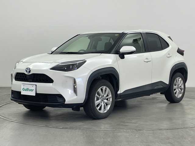 トヨタ ヤリスクロス ハイブリッド G 群馬県 2020(令2)年 3.9万km ホワイトパールクリスタルシャイン 純正９型メモリディスプレイナビ　全周囲カメラ　ＥＴＣ２．０　ＢＳＭ　禁煙車　ステアリングヒーター　ＬＥＤヘッドライト　パーキングアシスト　スマートキー　オートライト　レーンキープアシスト　シートヒータ