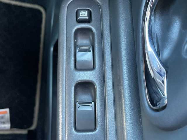 スズキ ジムニー ランドベンチャー 山口県 2015(平27)年 6.3万km クールカーキPM ４WD/社外オーディオ/（AUX　CD　AM　FM）/リモコンキー/社外エンジンスターター/社外ウーハー（pioneer）/社外ツィーター（Alpine）/社外マッドフラップ/社外アルミホイール/ウインカーミラー/ドアバイザー/純正フロアマット/背面タイヤ/純正タイヤカバー/LEDライト/フロントフォグ