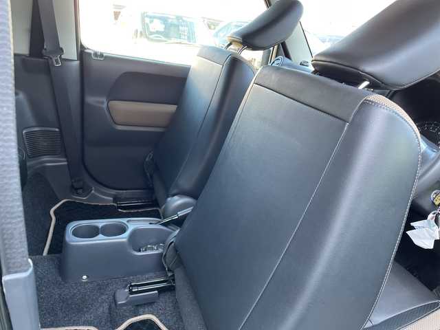 スズキ ジムニー ランドベンチャー 山口県 2015(平27)年 6.3万km クールカーキPM ４WD/社外オーディオ/（AUX　CD　AM　FM）/リモコンキー/社外エンジンスターター/社外ウーハー（pioneer）/社外ツィーター（Alpine）/社外マッドフラップ/社外アルミホイール/ウインカーミラー/ドアバイザー/純正フロアマット/背面タイヤ/純正タイヤカバー/LEDライト/フロントフォグ