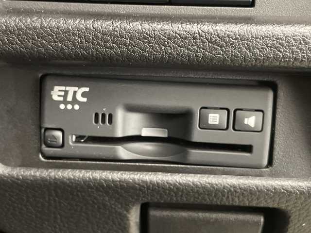 スズキ ハスラー HYBRID X 宮崎県 2020(令2)年 4.5万km シフォンアイボリーM SUZUKI Safety Support/〇デュアルカメラブレーキサポート/〇後退時ブレーキサポート/〇誤発進抑制機能（前方・後方）/〇車線逸脱警報機能/〇車線逸脱抑制機能/〇ふらつき警報機能/〇標識認識機能/〇オートマチックハイビーム/〇コーナーセンサー/〇先行車発進お知らせ機能/純正8インチSDナビ/フルセグTV/CD/DVD/Bluetooth/シートヒーター/LEDヘッドライト/アイドリングストップ/ビルトインETC/純正15インチAW/保証書