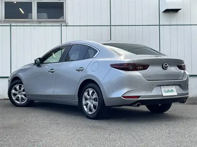 マツダ マツダ３セダン 15C 山梨県 2019(令1)年 5.9万km ソニックシルバーM 純正メモリーナビ/Bluetooth接続/フルセグTV/バックカメラ/衝突被害軽減システム/クルーズコントロール/ステアリングスイッチ/スペアキー1本/取扱説明書/保証書