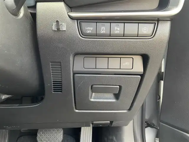 マツダ マツダ３セダン 15C 山梨県 2019(令1)年 5.9万km ソニックシルバーM 純正メモリーナビ/Bluetooth接続/フルセグTV/バックカメラ/衝突被害軽減システム/クルーズコントロール/ステアリングスイッチ/スペアキー1本/取扱説明書/保証書