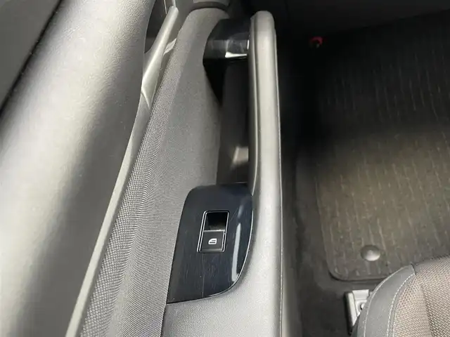マツダ マツダ３セダン 15C 山梨県 2019(令1)年 5.9万km ソニックシルバーM 純正メモリーナビ/Bluetooth接続/フルセグTV/バックカメラ/衝突被害軽減システム/クルーズコントロール/ステアリングスイッチ/スペアキー1本/取扱説明書/保証書