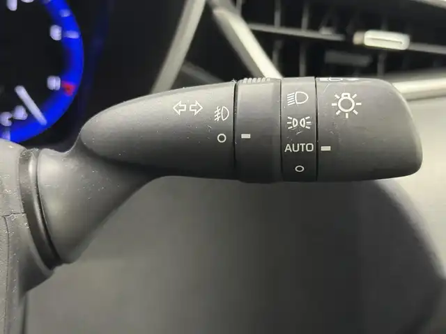 トヨタ カローラ スポーツ ハイブリッドG Z 三重県 2019(平31)年 1.1万km アティチュードブラックマイカ ハイブリッド/FF/フロアCVT/純正 9インチナビ NSZT-Y68T/（AM/FM/CD/DVD/TV/SD/SDREC/Bluetooth）/バックガイドモニター/モデリスタエアロ（F/S/R下）/ビルトインETC/Toyota Safety Sense/●プリクラッシュセーフティ/●レーントレーシングアシスト/●レーダークルコン（全車速追従機能付）/●オートハイビーム/●ロードサインアシスト/・パーキングサポートブレーキ（前後静止物）/・車両接近通報装置/装備/・左右独立温度コントロールフルオートエアコン/・オートライト/・LED ヘッドランプ＆フロントフォグランプ/・電子パーキングブレーキ/・オートブレーキホールド/・ステアリングスイッチ/・プッシュスタート/・純正18inAW/・保/取/ナビ取/・スマートキーx1/など