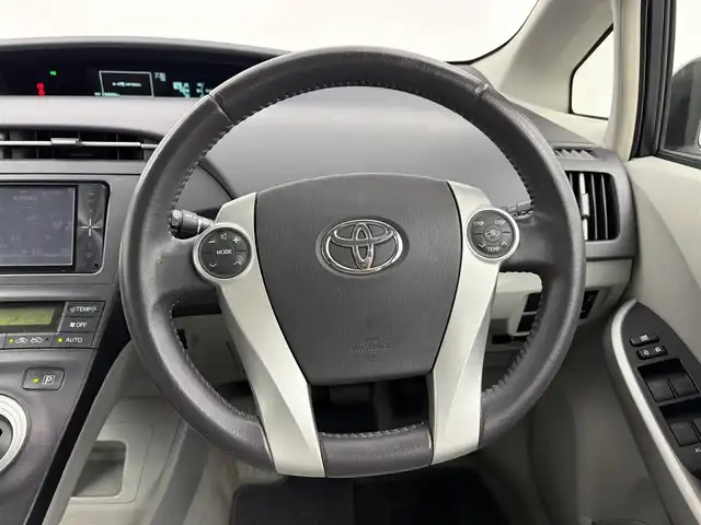 トヨタ プリウス S　LEDエディション 愛知県 2011(平23)年 13.5万km ホワイトパールクリスタルシャイン 代車使用落札不可/純正SDナビ/ワンセグTV/Bluetooth /バックカメラ/純正フロアマット/純正15インチAW/オートライト/LEDヘッドライト/プッシュスタート/ETC/スマートキー