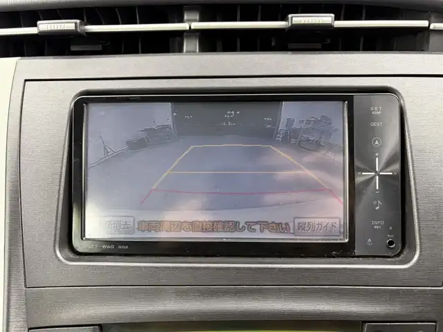 トヨタ プリウス S　LEDエディション 愛知県 2011(平23)年 13.5万km ホワイトパールクリスタルシャイン 代車使用落札不可/純正SDナビ/ワンセグTV/Bluetooth /バックカメラ/純正フロアマット/純正15インチAW/オートライト/LEDヘッドライト/プッシュスタート/ETC/スマートキー