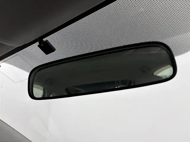 トヨタ プリウス S　LEDエディション 愛知県 2011(平23)年 13.5万km ホワイトパールクリスタルシャイン 代車使用落札不可/純正SDナビ/ワンセグTV/Bluetooth /バックカメラ/純正フロアマット/純正15インチAW/オートライト/LEDヘッドライト/プッシュスタート/ETC/スマートキー