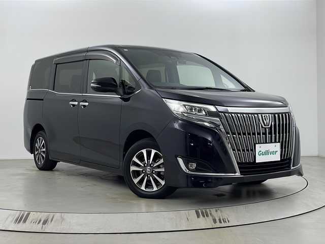 トヨタ エスクァイア Gi 埼玉県 2020(令2)年 2.8万km 黒 社外ナビ/バックカメラ/前ドラレコ/ETC/Aストップ/ロールサンシェード/純正フロアマット/純正ドアバイザー/後席モニター/シートヒータ