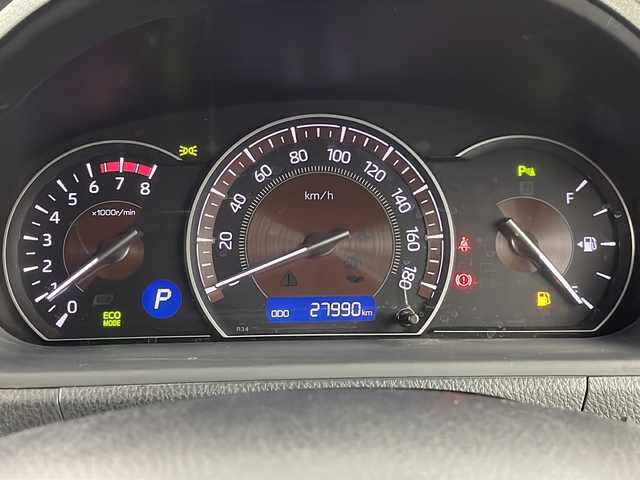 トヨタ エスクァイア Gi 埼玉県 2020(令2)年 2.8万km 黒 社外ナビ/バックカメラ/前ドラレコ/ETC/Aストップ/ロールサンシェード/純正フロアマット/純正ドアバイザー/後席モニター/シートヒータ