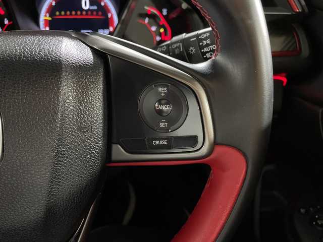 ホンダ シビック タイプR 福岡県 2017(平29)年 4.6万km クリスタルブラックパール 純正メモリナビ/フルセグテレビ/バックカメラ/アイドリングストップ/クルーズコントロール/プッシュスタート/ETC/前後ドライブレコーダー/純正LEDヘッドライト