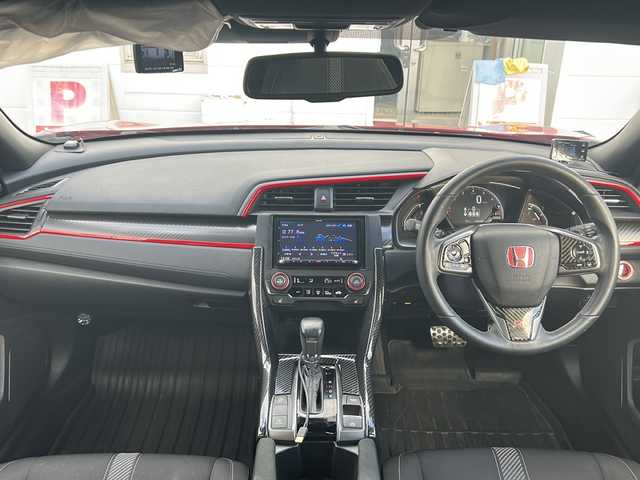 ホンダ シビック ハッチバック ホンダセンシング 愛知県 2019(平31)年 4.9万km フレームレッド /禁煙車//社外ナビ/フルセグTV//Bluetooth/CD・DVD//バックカメラ/ビルトインETC//前方ドライブレコーダー//レーダー探知機（ZERO-304V）//ホンダセンシング//衝突軽減ブレーキ（CMBS）//渋滞追従機能付きACC/　（アダプティブクルーズコントロール）//車線維持支援システム（LKAS）//路外逸脱抑制システム//標識認識機能//前席シートヒーター//電動パーキング//ブレーキホールド//アイドリングストップ//ECON//純正１８インチアルミ//純正ラバーフロアマット//LEDオートライト//電動格納ミラーウィンカー//取扱説明書/新車保証書//スペアキー×１