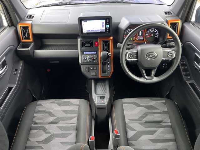 ダイハツ タフト G ターボ 岐阜県 2023(令5)年 4.4万km ブラックマイカメタリック 純正７型ナビ(NMZK-W73D)/・フルセグ/・Bluetooth/バックモニター/ETC/前席シートヒーター/クリアランスソナー/アダプティブクルーズコントロール/LEDヘッドライト/スマートキー/プッシュスタート