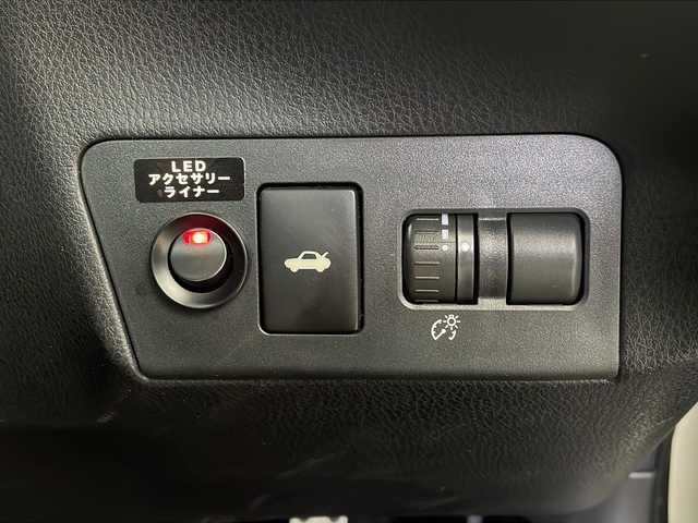 スバル ＢＲＺ STIスポーツ 栃木県 2018(平30)年 5.2万km クリスタルホワイトP 純正メモリーナビ(DIATONE SOUND NAVI)/　Bluetooth/フルセグTV/CD/DVD/SD/USB/FM/AM/バックカメラ/ドライブレコーダー/クルーズコントロール/ETC2.0/STiスポーツ専用ハーフレザーシート(ボルドー×黒)/シートヒーター(D/N席)/LEDヘッドライト/LEDアクセサリーライナー/STiスポーツ純正18インチアルミホイール/サイド+カーテンエアバッグ/純正フロアマット/スマートキー×1本/保証書、取扱説明書付属