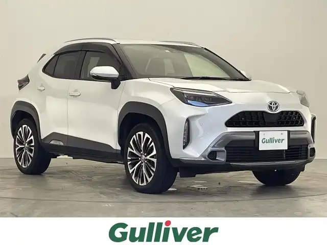 トヨタ ヤリスクロス ハイブリッド Z アドベンチャー 滋賀県 2023(令5)年 4万km プラチナホワイトパールマイカ 純正8インチナビ/Bluetooth/USB/AppleCarPlay/フルセグテレビ/バックカメラ/セーフティセンス/・プリクラッシュセーフティ/・レーントレーシングアシスト/・レーダークルーズコントロール/・オートマチックハイビーム/・ロードサインアシスト/ビルトインETC/ブラインドスポットモニター/LEDヘッドライト/オートライト/パワーシート/シートヒーター/AC100V/プッシュスタート /スマートキー