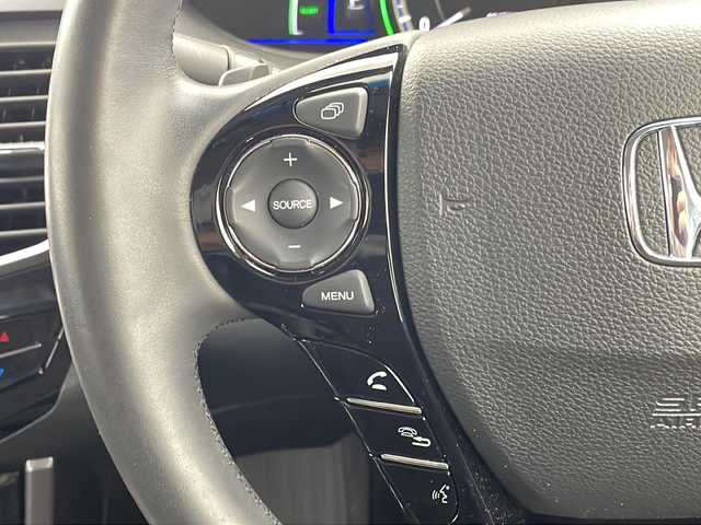 ホンダ アコード ハイブリッド LX 栃木県 2016(平28)年 2.5万km ルナシルバーM 純正ナビ/バックモニター/パドルシフト/純正アルミホイール/純正フロアマット/レーンキープアシスト/クルーズコントロール/パワーシート/前後コーナーセンサー/前方ドライブレコーダー/フォグランプ/LEDヘッドライト/オートライト/衝突被害軽減システム/カーテンエアバッグ/Wエアバッグ/横滑り防止装置/フルフラットシート/スマートキー/スペアキー/プッシュスタート/アイドリングストップ