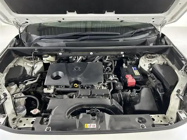 トヨタ ＲＡＶ４ G Zパッケージ 佐賀県 2019(令1)年 6.9万km ホワイトパールクリスタルシャイン モデリスタエアロ（フロント・サイド・リア）/社外9インチナビ/フルセグTV/Bluetooth/トヨタセーフティセンス/プリクラッシュセーフティ/レーントレーシングアシスト/ブラインドスポットモニター/クリアランスソナー/リアクロストラフィックアラート/ロードサインアシスト/追従付きクルーズコントロール/パワーバックドア/ステアリングヒーター/アダプティブヘッドライト/マルチテレイン/電子パーキング/前席シートヒーター/前後ドライブレコーダー/ETC2.0/デジタルインナーミラー/パワーシート/メモリーシート/レザーシート/純正19インチアルミホイール/フロアマット/スマートキー