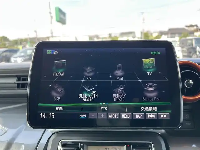 スズキ スペーシア ギア HYBRID XZターボ 岡山県 2019(令1)年 4.8万km フェニックスレッドパール/ガンメタリック2トーンルーフ 9インチフローティングナビ/フルセグTV、CD、DVD、Bluetooth、AM、FM/全方位カメラ/前席シートヒーター/両側パワースライドドア/リアサーキュレーター/ロールサンシェード/シートバックテーブル/クルーズコントロール/ルーフレール