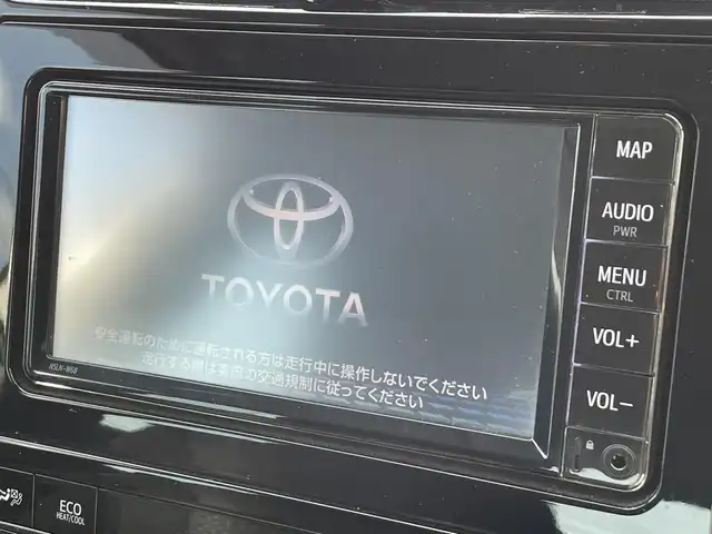 トヨタ プリウス S 茨城県 2019(平31)年 6.1万km グレーメタリック 純正ナビ/【AM・FM・BT・AUX】/レーダークルコン/ETC/Bカメラ/前後コーナーセンサー/オートライト/オートハイビーム/LEDライト/ステリモ/全席オートパワーウィンドウ/横滑り防止装置/レーンキープアシスト/衝突被害軽減システム/純正フロアマット/純正ホイールカバー/ドアバイザー