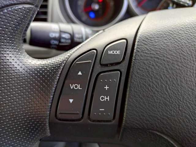 ホンダ クロスロード 18L HDDナビエディション 和歌山県 2008(平20)年 12万km プレミアムホワイトパール 社外ナビ/フルセグTV/バックカメラ/純正フロアマット/純正アルミホイール/ドライブレコーダー/ETC/オートライト