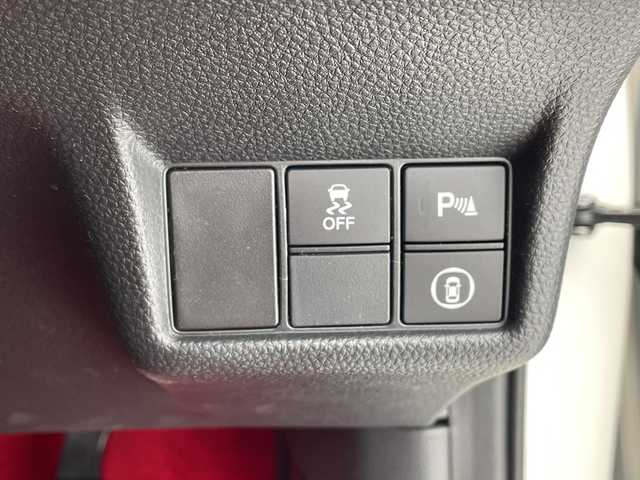 ホンダ シビック タイプR 愛知県 2025(令7)年 0.1千km チャンピオンシップホワイト 登録済未使用車/純正8型ディスプレイオーディオナビ/プレミアムフロアマット/レーダークルーズコントロール/キャリパー/バックカメラ/6速ＭＴ/コーナーセンサー/純正アルミホイール/ブラインドスポットモニター/ETC2.0/LEDヘッドライト/オートライト/衝突軽減システム/フルセグ/Bluetooth/ステアリングスイッチ/スマートキー/プッシュスタート