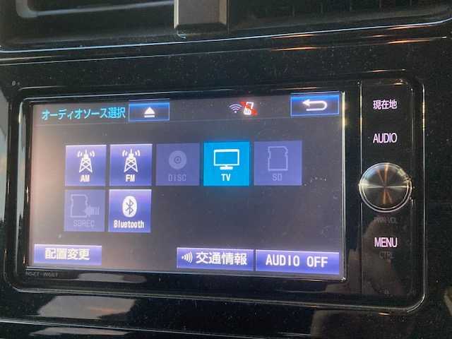 トヨタ プリウス Sセーフティプラス 千葉県 2018(平30)年 5.5万km アティチュードブラックマイカ トヨタセーフティーセンス/純正SDナビ/（フルセグTV、BT、CD）/レーダークルーズコントロール/オートライト/オートマチックハイビーム/フォグランプ/LEDヘッドライト/ドライブレコーダー/前後クリアランスソナー/ビルトインETC/純正フロアマット/保証書/取扱説明書/スペアキー