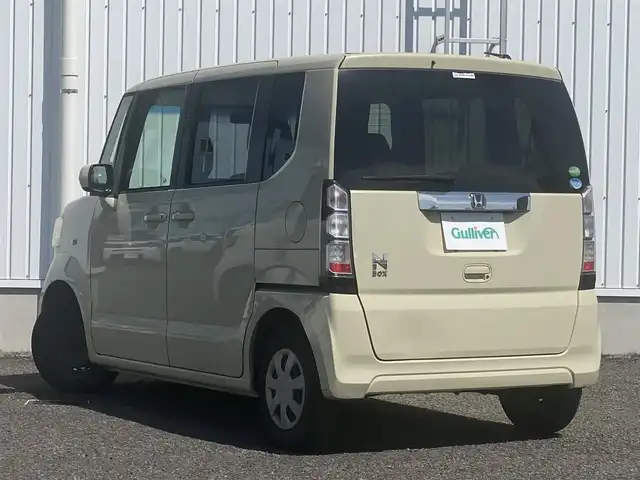 ホンダ Ｎ ＢＯＸ G Lパッケージ 熊本県 2013(平25)年 14.2万km ベージュ 純正ナビ/・AM/FM/CD/SD/USB/・ワンセグTV/・バックカメラ/両側電動スライドドア/横滑り防止装置/ヘッドライトレベライザー/電動格納ミラー/ETC/純正フロアマット/ステアリングスイッチ/プッシュスタート