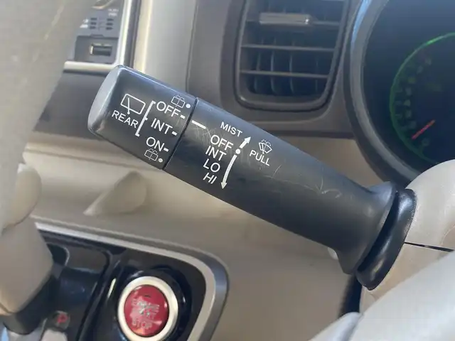 ホンダ Ｎ ＢＯＸ G Lパッケージ 熊本県 2013(平25)年 14.2万km ベージュ 純正ナビ/・AM/FM/CD/SD/USB/・ワンセグTV/・バックカメラ/両側電動スライドドア/横滑り防止装置/ヘッドライトレベライザー/電動格納ミラー/ETC/純正フロアマット/ステアリングスイッチ/プッシュスタート