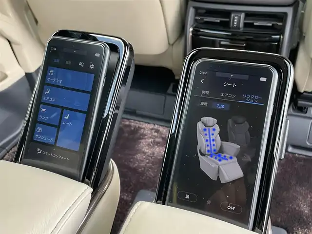 トヨタ アルファードハイブリット エグゼクティブ ラウンジ 長野県 2023(令5)年 1.4万km ブラック ワンオーナー/14インチ純正ディスプレイオーディオ（コネクティッドナビ対応）/ニュートラルベージュレザーシート/左右独立ムーンルーフ/JBLプレミアムサウンドシステム/14インチフリップダウンモニター（リヤエンターテインメントシステム）/メーカーオプションCD/DVDデッキ/メーカーオプション両側ユニバーサルステップ/エグゼクティブラウンジ用フロアマット/AC100V電源/おくだけ充電/トヨタセーフティセンス/ドアバイザー/バックカメラ・全方位カメラ/ETC2.0/前後ドライブレコーダー/両側パワースライドドア/プッシュスタート/追従機能付クルーズコントロール/オットマン