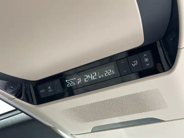 トヨタ アルファードハイブリット エグゼクティブ ラウンジ 長野県 2023(令5)年 1.4万km ブラック ワンオーナー/14インチ純正ディスプレイオーディオ（コネクティッドナビ対応）/ニュートラルベージュレザーシート/左右独立ムーンルーフ/JBLプレミアムサウンドシステム/14インチフリップダウンモニター（リヤエンターテインメントシステム）/メーカーオプションCD/DVDデッキ/メーカーオプション両側ユニバーサルステップ/エグゼクティブラウンジ用フロアマット/AC100V電源/おくだけ充電/トヨタセーフティセンス/ドアバイザー/バックカメラ・全方位カメラ/ETC2.0/前後ドライブレコーダー/両側パワースライドドア/プッシュスタート/追従機能付クルーズコントロール/オットマン