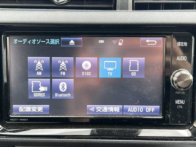 トヨタ アクア S スタイルブラック 山梨県 2016(平28)年 4万km ライムホワイトパールクリスタルシャイン トヨタセーフティセンス/　・プリクラッシュセーフティ/　・レーンディパーチャーアラート/TRDエアロ(フロント、サイド)/純正ナビ/　(CD/フルセグ/BT)/バックカメラ/オートライト/社外15インチアルミホイール/コーナーセンサー/フルオートエアコン/スマートキー/ビルトインETC2.0