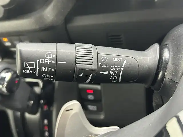 ホンダ Ｎ ＢＯＸ カスタム ターボ 熊本県 2024(令6)年 2.8万km プラチナホワイトパール 社外８インチナビMDV-S810L（ＣＤ・ＤＶＤ・フルセグ・ＢＴ・ＳＤ・ＵＳＢ）/バックカメラ　/ビルトインＥＴＣ　/両側パワースライドドア　/レーダークルーズコントロール　/車線逸脱警報/衝突軽減ブレーキ/路外逸脱制御機能/踏み間違い衝突軽減システム/パーキングセンサー警報/横滑り防止/アイドリングストップ/前後クリアランスソナー　/前席シートヒーター/ハーフレザーシート/パドルシフト/社外フロアマット/純正１５インチAW/オートライト/LEDヘッドライト/スマートキー/プッシュスタート