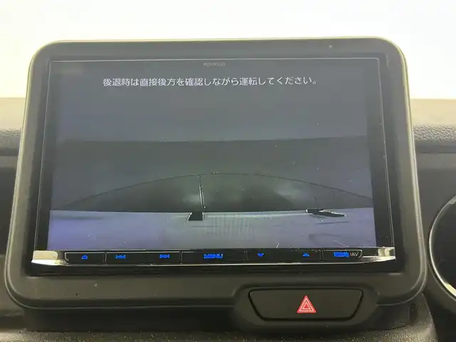 ホンダ Ｎ ＢＯＸ カスタム ターボ 熊本県 2024(令6)年 2.8万km プラチナホワイトパール 社外８インチナビMDV-S810L（ＣＤ・ＤＶＤ・フルセグ・ＢＴ・ＳＤ・ＵＳＢ）/バックカメラ　/ビルトインＥＴＣ　/両側パワースライドドア　/レーダークルーズコントロール　/車線逸脱警報/衝突軽減ブレーキ/路外逸脱制御機能/踏み間違い衝突軽減システム/パーキングセンサー警報/横滑り防止/アイドリングストップ/前後クリアランスソナー　/前席シートヒーター/ハーフレザーシート/パドルシフト/社外フロアマット/純正１５インチAW/オートライト/LEDヘッドライト/スマートキー/プッシュスタート