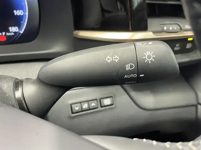 トヨタ クラウン スポーツ Z 鹿児島県 2024(令6)年 1万km プレシャスホワイトパール パノラマルーフ/純正12.3インチディスプレイオーディオPlus/フルセグ/BT/AppleCarPlay/AndroidAuto/パノラミックビューモニター/トヨタセーフティセンス/トヨタチームメイト/本革シート/前席シートヒーター&シートベンチレーション/前席パワーシート/運転席シートメモリ/前後ドライブレコーダー/ETC2.0/保証書