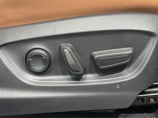 トヨタ クラウン スポーツ Z 鹿児島県 2024(令6)年 1万km プレシャスホワイトパール パノラマルーフ/純正12.3インチディスプレイオーディオPlus/フルセグ/BT/AppleCarPlay/AndroidAuto/パノラミックビューモニター/トヨタセーフティセンス/トヨタチームメイト/本革シート/前席シートヒーター&シートベンチレーション/前席パワーシート/運転席シートメモリ/前後ドライブレコーダー/ETC2.0/保証書