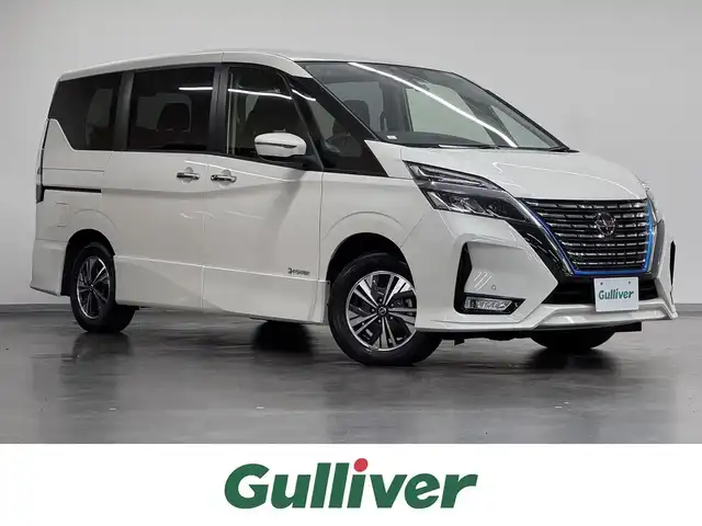 日産 セレナ e－パワー ハイウェイスター V 三重県 2020(令2)年 1.1万km ブリリアントホワイトパール e-POWER/FF/インパネCVT/純正 9インチナビ MM519D-L/（iPod/USB/SD/CD/DVD/Blu-ray/TV/FM/AM/Bluetooth/MUSIC STOCKER/HDMI）/両側ハンズフリーオートスライドドア/ドライブレコーダー 前方/ビルトイン ETC/安全装備/・インテリジェント エマージェンシーブレーキ/・LDW（車線逸脱警報）/・プロパイロット　/・全車速追従機能付レーダークルーズ/・後側方車両検知警報システム（BSW/BSI）/・クロストラフィックアラート（後方）/・インテリジェントDA（ふらつき検知）/・電動パーキングブレーキ＆ブレーキホールド/・標識検知機能（進入禁止・最高速度・一時停止）/・踏み間違い防止アシスト/など/装備/・オートライト/・ハイビームアシスト/・LEDヘッドライト/・フロントフォグライト/・ステアリングスイッチ/・前後独立オートエアコン/・純正15inAW/・保/取/・インテリジェントキーx2/など